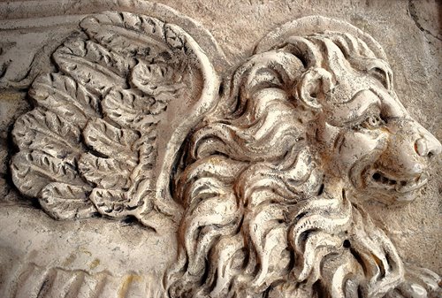 "Le Lion de Saint-Marc" Sculpture en bas-relief